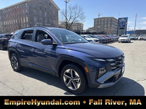 Used 2025 Hyundai Tucson SEL image 2