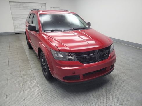Used 2018 Dodge Journey SE w/ Connectivity Group FWD image 13