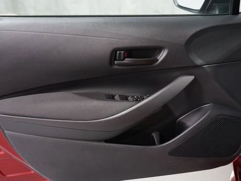 Certified 2024 Toyota Corolla LE image 27