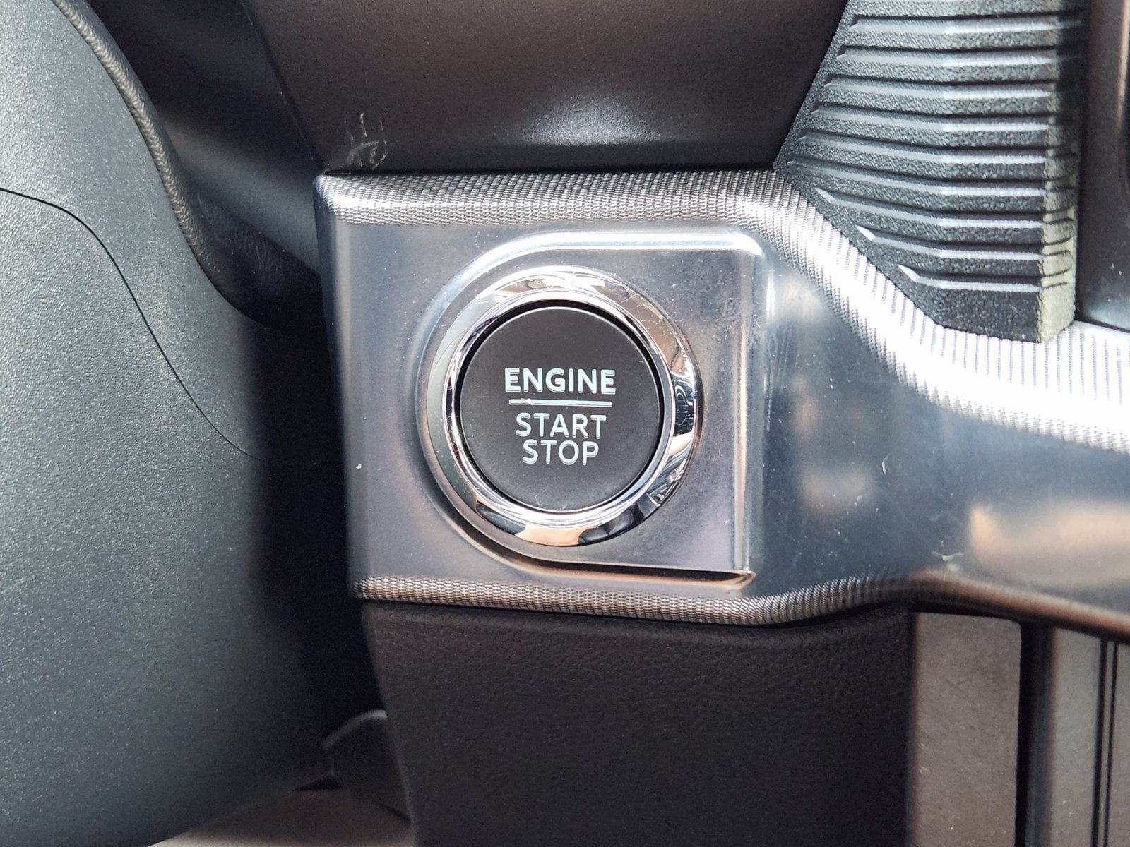 Used 2025 Ford F150 Raptor AWD/4WD image 30