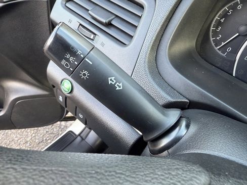 Used 2016 Honda CR-V SE image 30