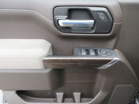 Certified 2021 Chevrolet Silverado 1500 LT w/ Bed Protection Package image 24