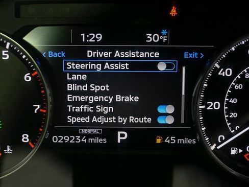 Used 2024 Mitsubishi Outlander SE image 33