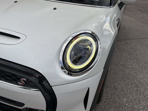 Used 2023 MINI Cooper S FWD image 9