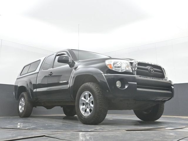 Used 2005 Toyota Tacoma PreRunner w/ SR5 Pkg #3 RWD image 35