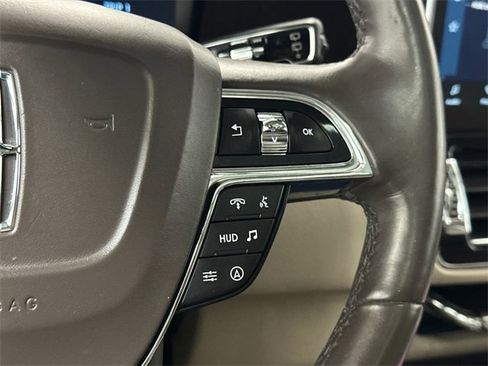 Used 2022 Lincoln Navigator Reserve image 27