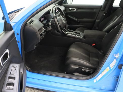 Used 2022 Honda Civic Sport image 13