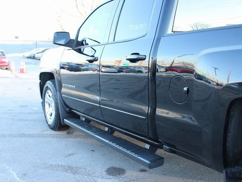 Used 2018 Chevrolet Silverado 1500 LT w/ All Star Edition image 45