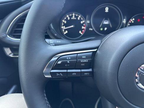 New 2025 MAZDA MAZDA3 s image 30