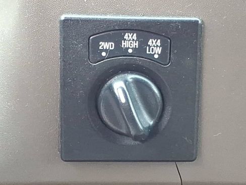 Used 2002 Ford F250 Lariat AWD/4WD image 17