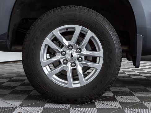 Used 2020 Chevrolet Silverado 1500 RST AWD/4WD image 48