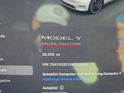 Used 2022 Tesla Model Y Performance image 21