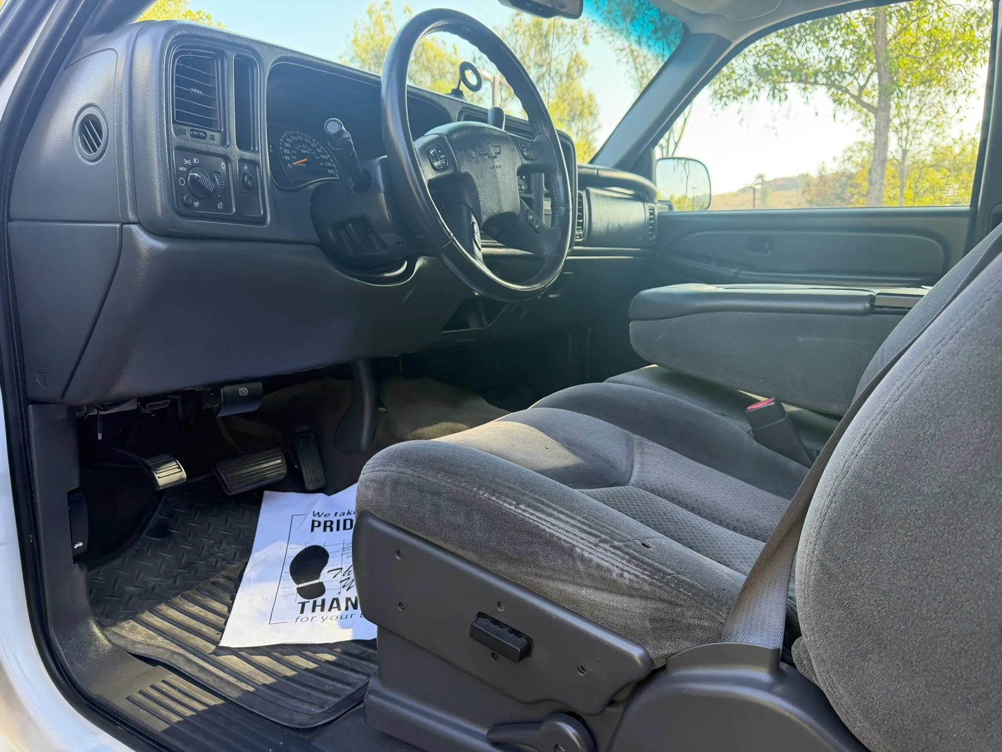 Used 2004 Chevrolet Silverado 2500 LS RWD image 11