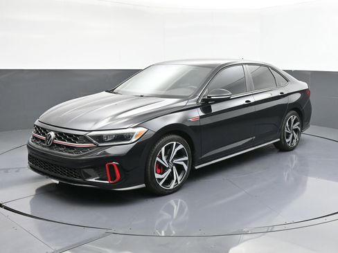 Used 2023 Volkswagen Jetta GLI Autobahn image 1