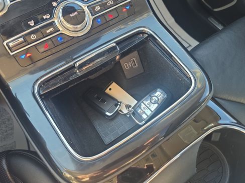 Used 2022 Lincoln Nautilus Reserve w/ Equipment Group 201A image 39