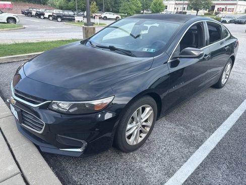 Used 2016 Chevrolet Malibu LT FWD image 3