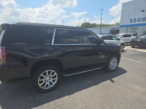 Used 2019 GMC Yukon SLT w/ Open Road Package RWD image 2
