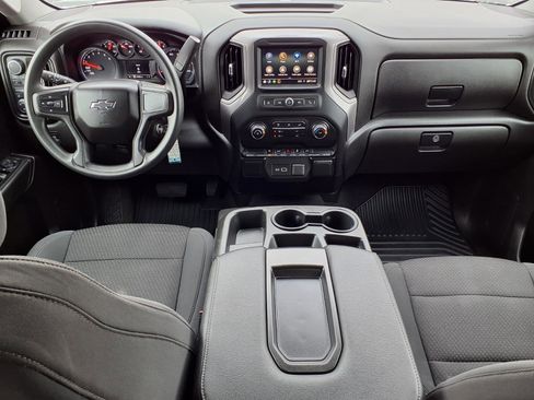 Used 2021 Chevrolet Silverado 1500 Custom w/ Rally Edition image 9