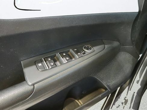 Certified 2024 Kia Forte LXS FWD image 16