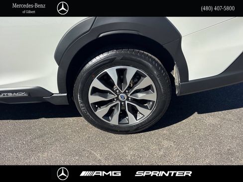 Used 2024 Subaru Outback Limited XT AWD/4WD image 9
