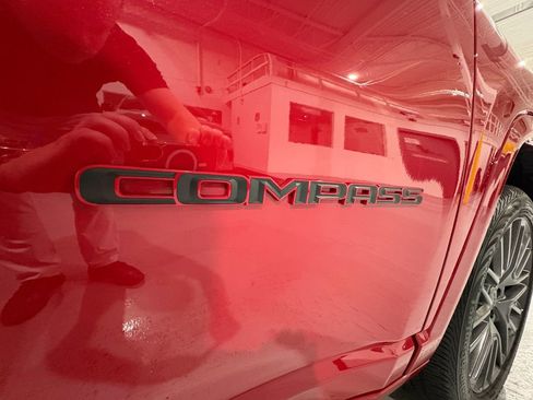 Used 2022 Jeep Compass Limited AWD/4WD image 50