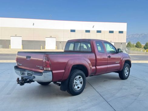 Used 2008 Toyota Tacoma PreRunner w/ SR5 Pkg #2 RWD image 5