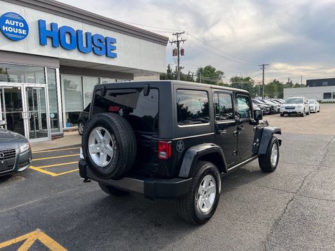 Used 2014 Jeep Wrangler Unlimited Sport AWD/4WD image 10