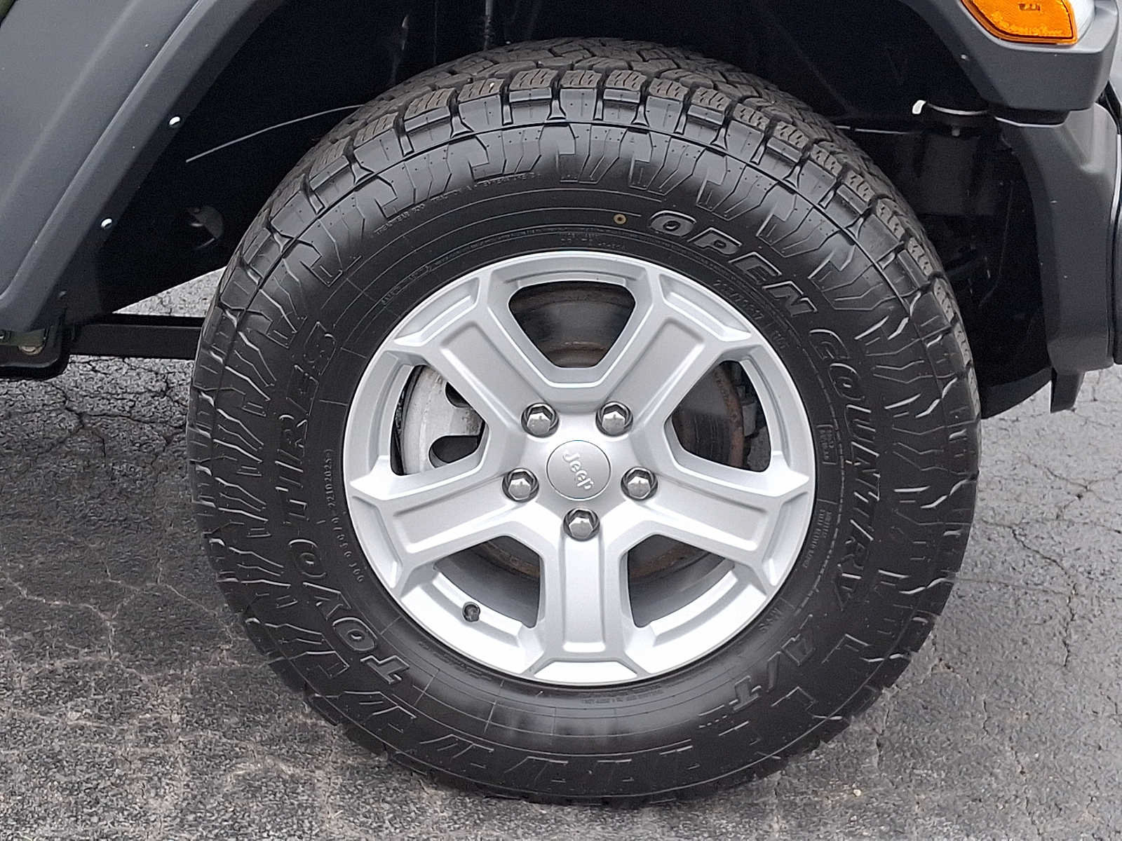 Used 2021 Jeep Wrangler Unlimited Sport AWD/4WD image 8