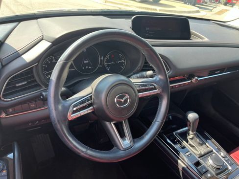 Certified 2022 MAZDA CX-30 AWD 2.5 S w/ Preferred Package image 37