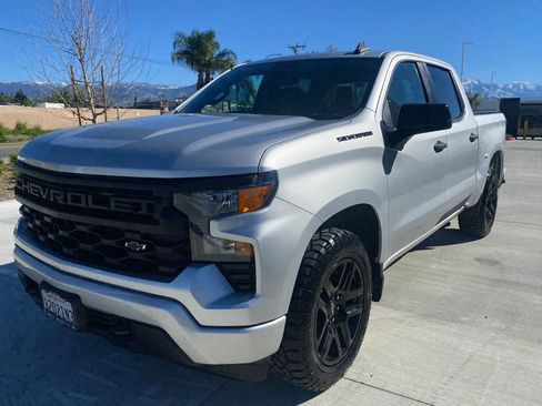 Used 2022 Chevrolet Silverado 1500 Custom w/ LPO, Dark Essentials Package image 12