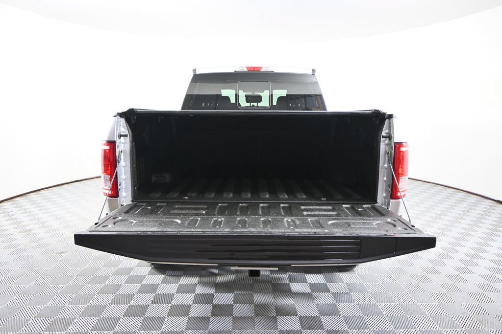 Used 2017 Ford F150 XLT w/ Equipment Group 302A Luxury AWD/4WD image 6