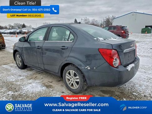 Used 2013 Chevrolet Sonic LT image 3