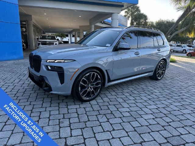 Used 2026 BMW X7 xDrive40i w/ M Sport Package AWD/4WD image 21