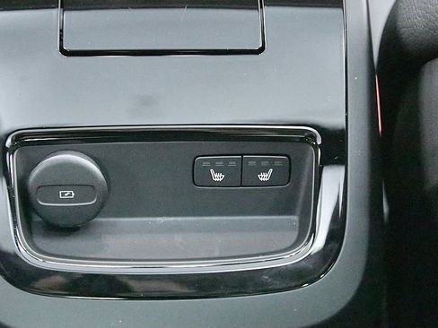 Certified 2025 Volvo S60 T8 Plus w/ Climate Package image 24