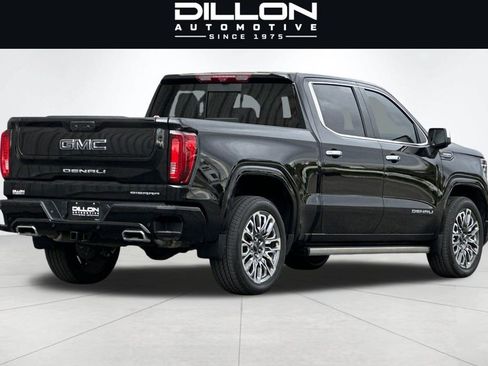 Used 2023 GMC Sierra 1500 Denali Ultimate AWD/4WD image 4