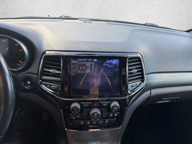 Used 2019 Jeep Grand Cherokee Altitude RWD image 17