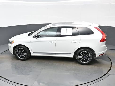 Used 2017 Volvo XC60 T5 Dynamic w/ Preferred Option Package image 37