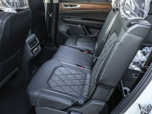 New 2026 Volkswagen Atlas SEL Premium R-Line image 35