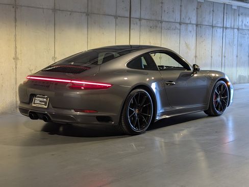 Certified 2019 Porsche 911 Carrera 4S image 9