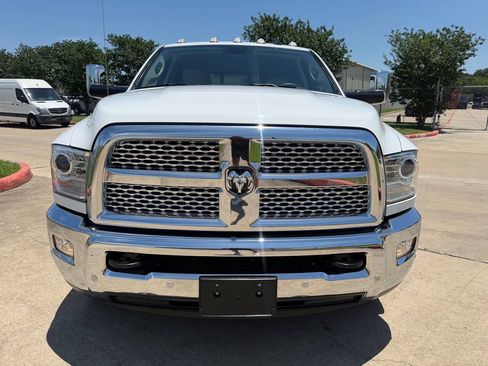 Used 2018 RAM 3500 Laramie RWD image 12