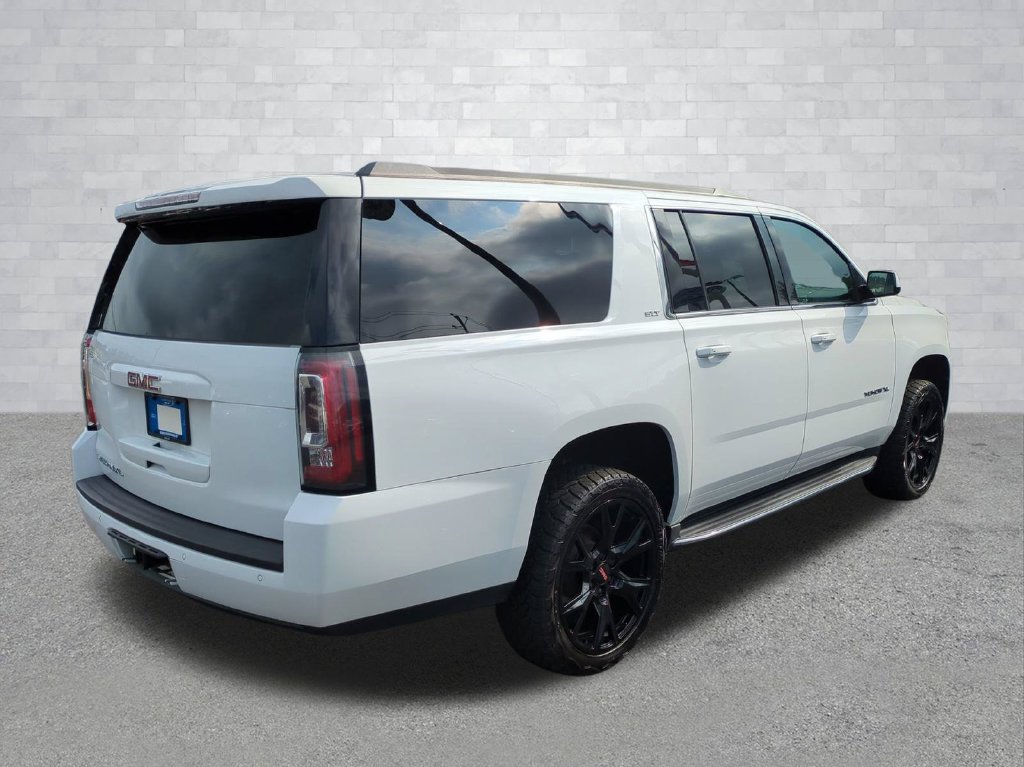 Used 2020 GMC Yukon XL SLT AWD/4WD image 5