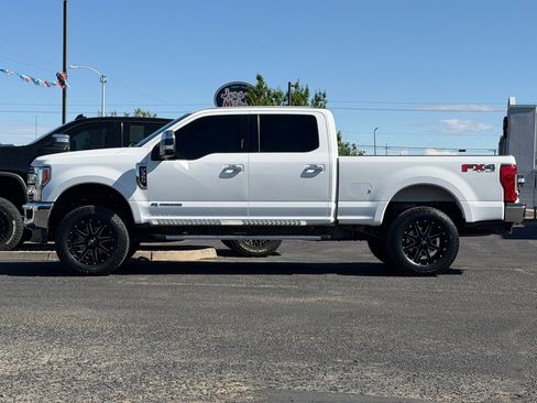 Used 2017 Ford F350 Lariat w/ Chrome Package AWD/4WD image 42