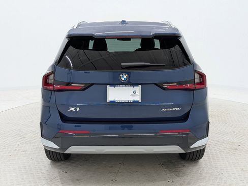Used 2025 BMW X1 xDrive28i w/ Premium Package image 10