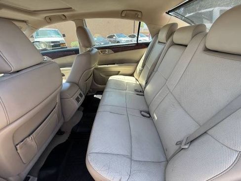 Used 2012 Toyota Avalon Limited FWD image 14