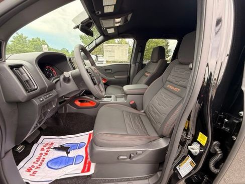 New 2026 Nissan Frontier PRO-4X w/ Tow Package AWD/4WD image 12