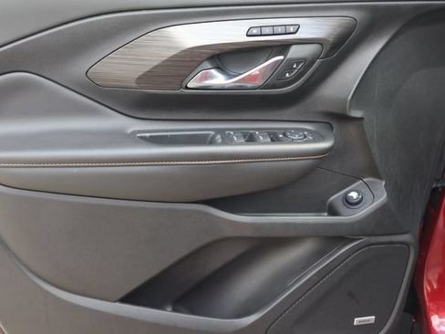 Used 2019 GMC Terrain SLT w/ Preferred Package FWD image 12