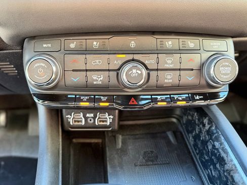 Used 2023 Dodge Durango R/T AWD/4WD image 24