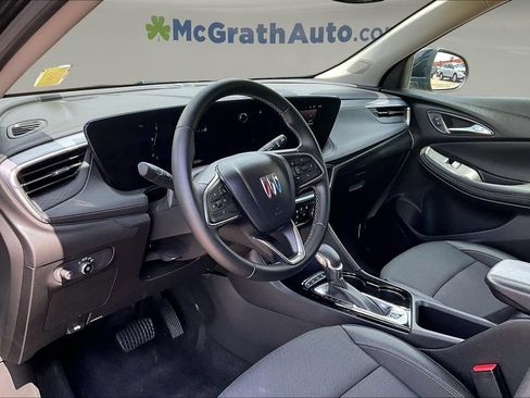 Used 2025 Buick Encore GX Preferred AWD/4WD image 19