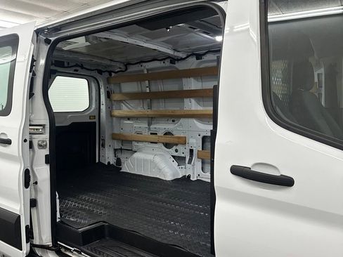 Used 2023 Ford Transit 250 Low Roof AWD w/ Exterior Upgrade Package image 24