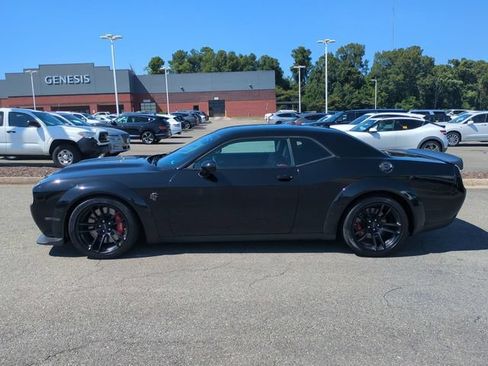 Used 2021 Dodge Challenger SRT Hellcat Redeye RWD image 7